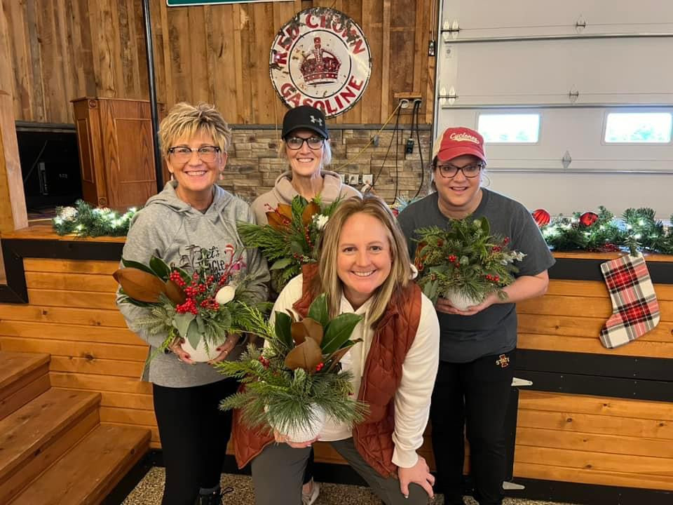 Northern Iowa Holiday Centerpiece Workshop